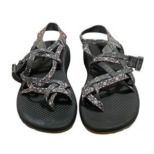 Hiking sandals in grey/orange!